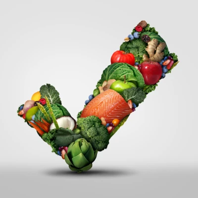 imagem de um check mark feito com alimentos naturais